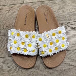 Lucky Brand Tan Slide Sandals